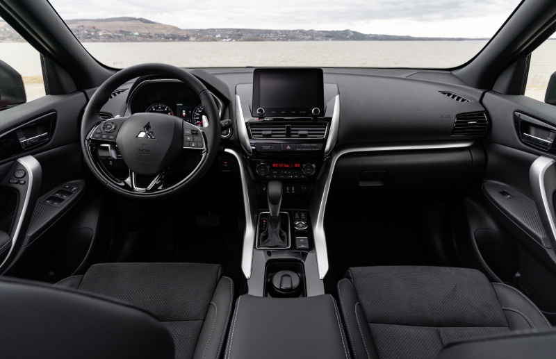 �������� ���������� Mitsubishi Eclipse Cross