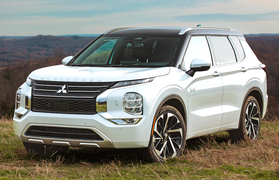 Кроссовер Mitsubishi Outlander