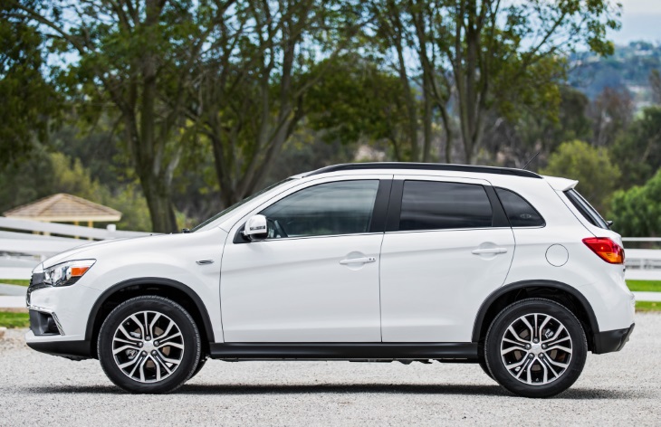 Mitsubishi RVR