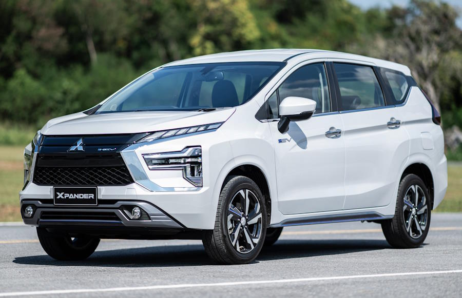Минивэн Mitsubishi Xpander