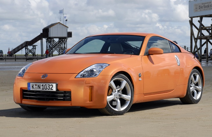 Купе Nissan 350Z