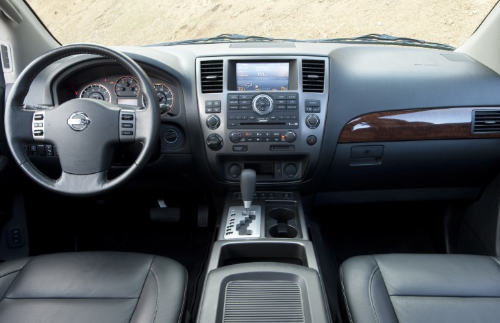 �������� ������������ Nissan�Armada ������� ���������
