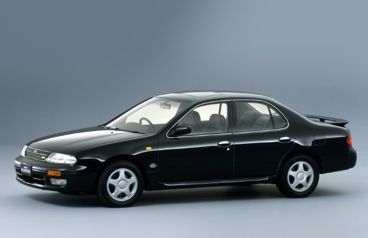 Седан Nissan Bluebird, 1991-1995