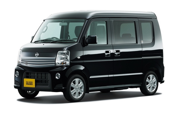 ������������ Nissan Clipper Rio