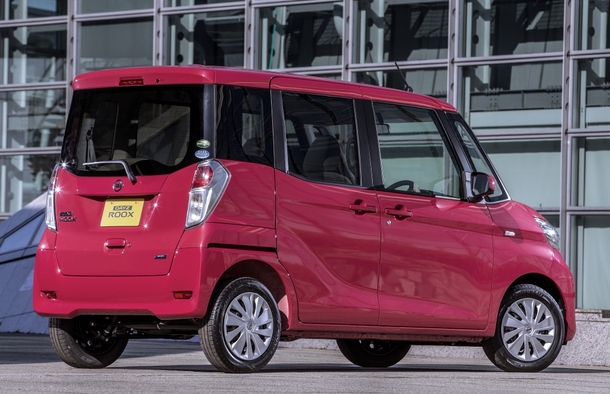 ������� Nissan Dayz Roox