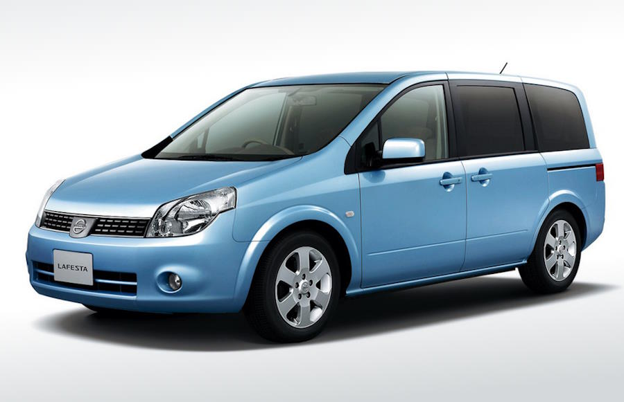 ������� Nissan Lafesta ������� ���������