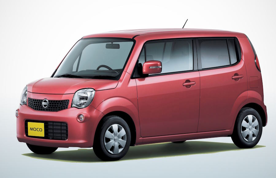 Хэтчбек Nissan Moco третьего поколения