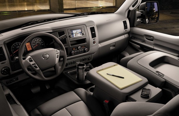 �������� ������� Nissan NV