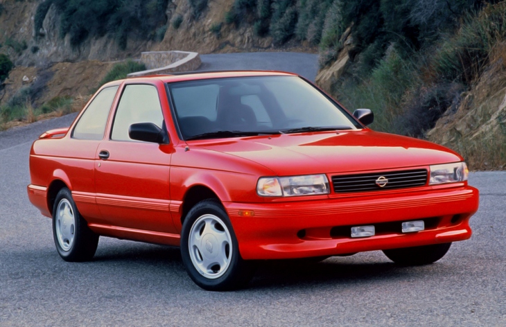 Купе Nissan Sentra SE-R второго поколения (B13), 1991–1994