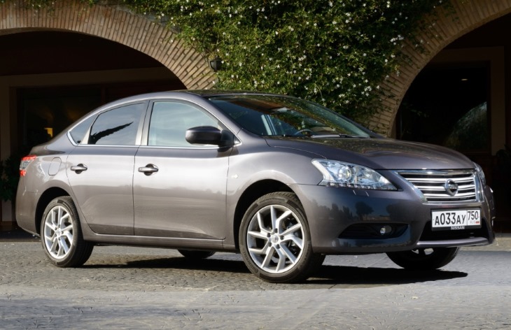 ����� Nissan Sentra ��� ����������� �����, 2014�2017