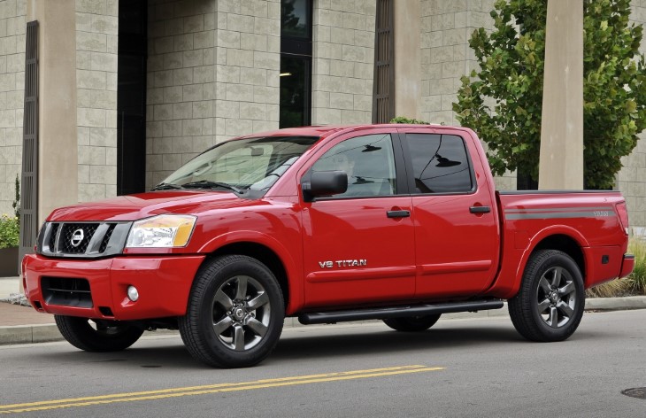 Пикап Nissan Titan первого поколения, 2003–2015