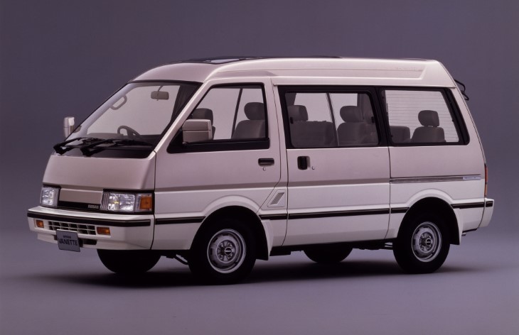 Коммерческий автомобиль Nissan Vanette второго поколения