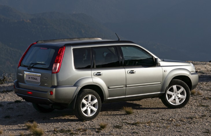 Кроссовер Nissan X-Trail первого поколения (T30), 2000–2007