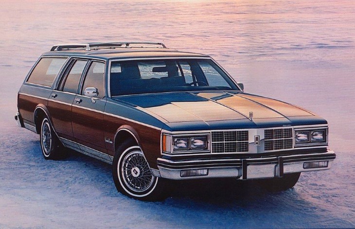 Универсал Oldsmobile Custom Cruiser второго поколения, 1986