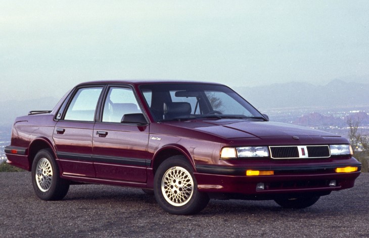 ����� Oldsmobile Cutlass Ciera ����� �����������, 1988�1996