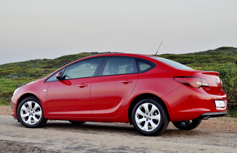 ����� Opel Astra ��������� ���������