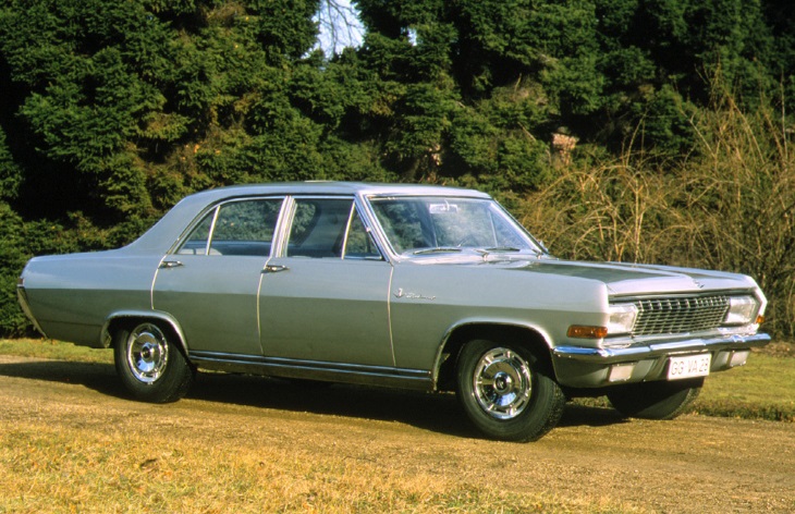 Opel Diplomat первого поколения
