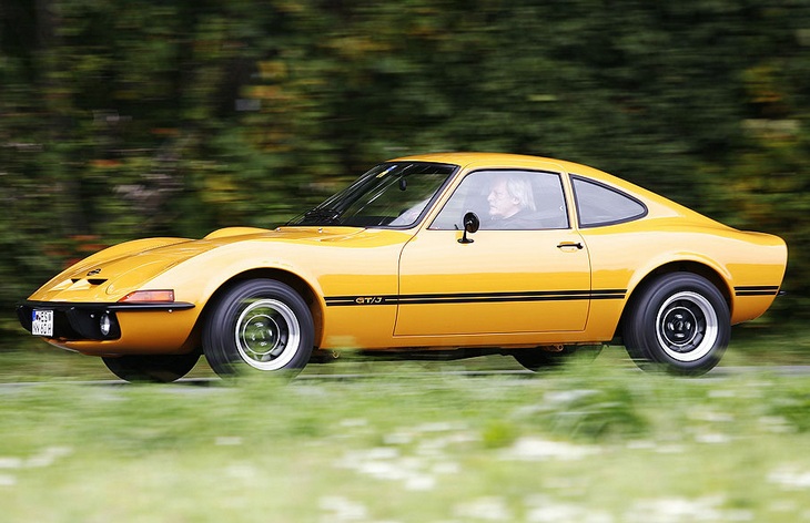 Купе Opel GT, 1968-1972
