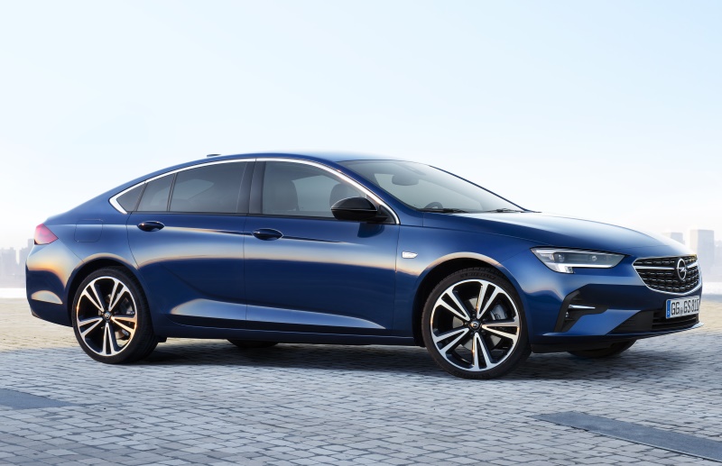 Универсал Opel Insignia