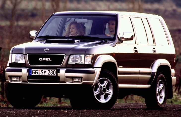 Пятидверный внедорожник Opel Monterey после рестайлинга, 1998–1999