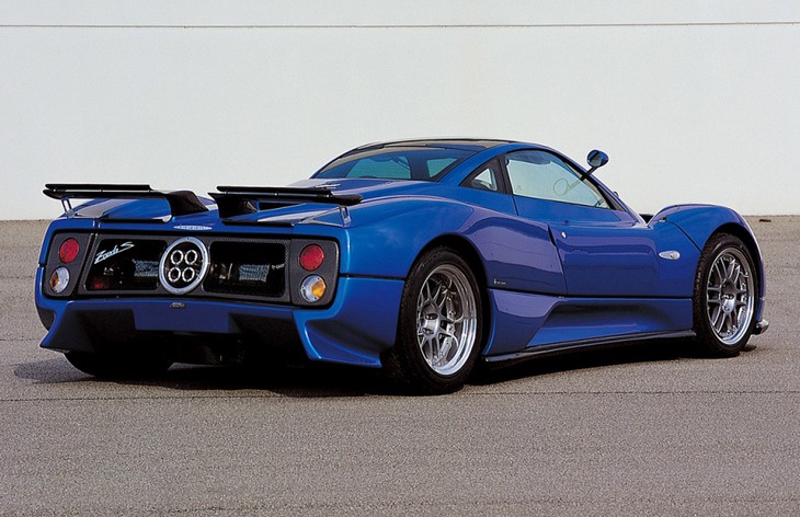 Купе Pagani Zonda C12 S 7.3, 2002–2005
