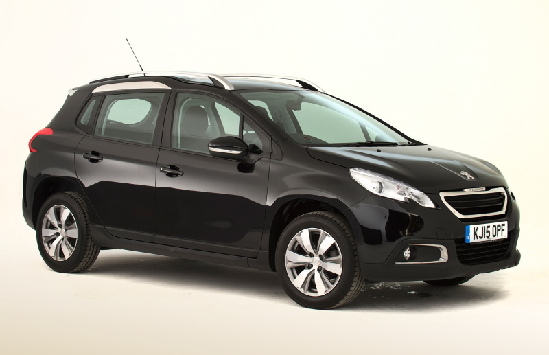 Кроссовер Peugeot 2008 первого поколения, 2013–2016