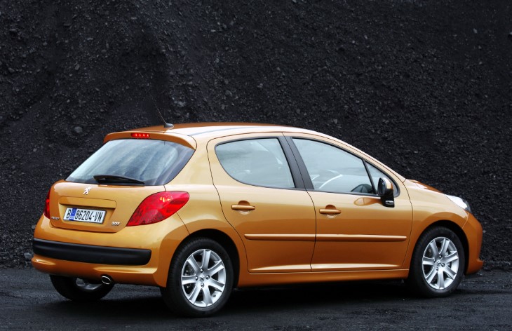 Хэтчбек Peugeot 207, 2006–2012
