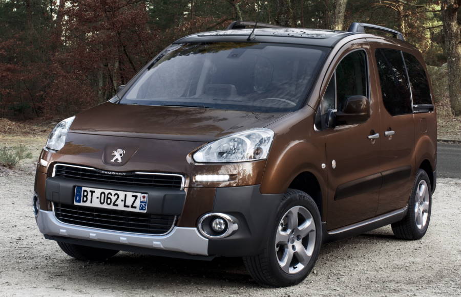 Минивэн Peugeot Partner второго поколения после рестайлинга 2012 года