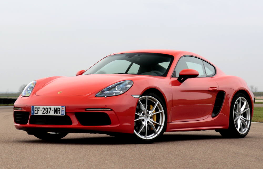 ���� Porsche 718 Cayman