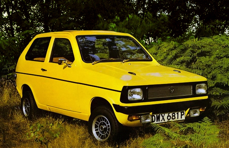 Седан Reliant Kitten Saloon, 1975–1982