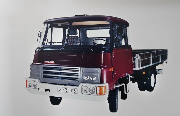 Грузовой автомобиль Robur LD 3004