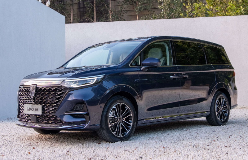Минивэн Roewe iMAX8