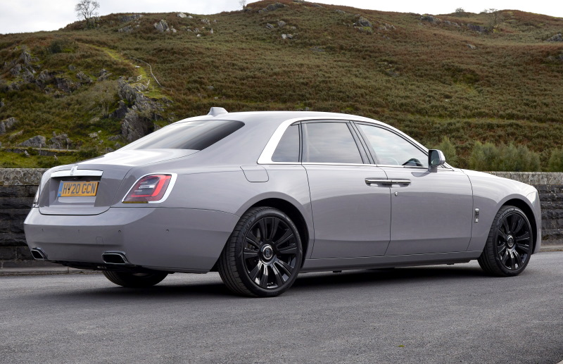 ����� Rolls-Royce Ghost