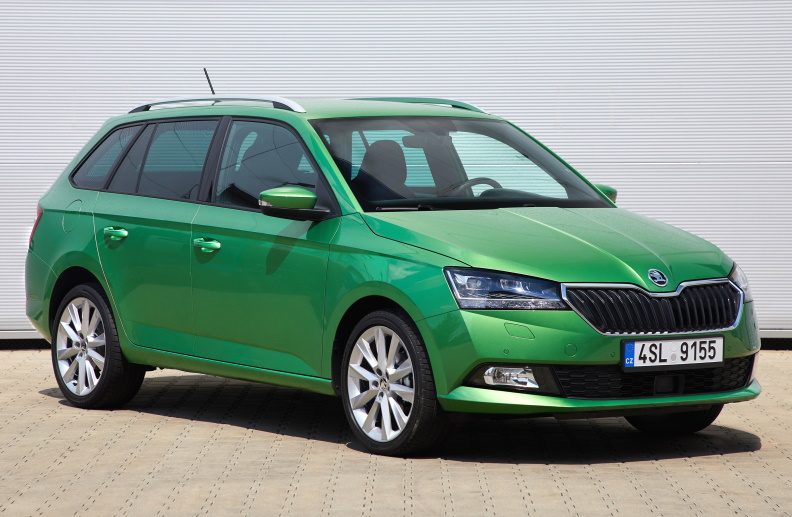 Универсал Skoda Fabia Combi третьего поколения после рестайлинга