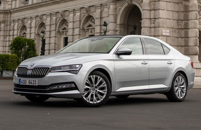 ������� Skoda Superb