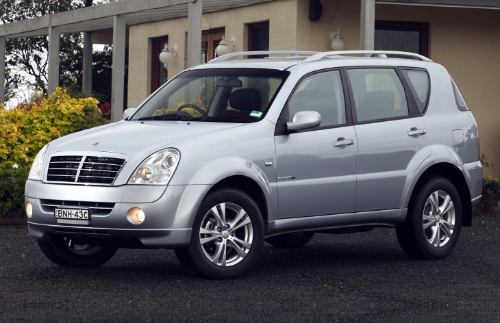 Внедорожник SsangYong Rexton первого поколения после рестайлинга, 2006 год