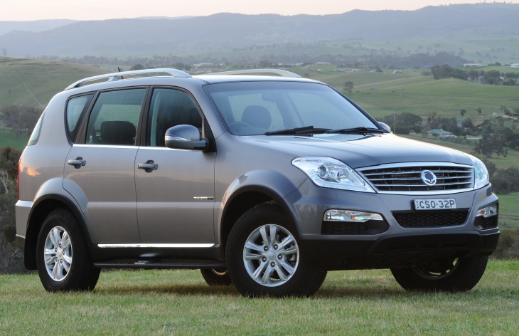 Внедорожник SsangYong Rexton первого поколения после рестайлинга, 2012 год