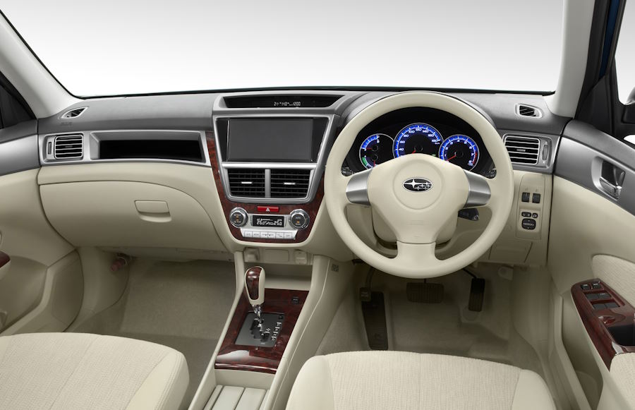 ����� ���������� Subaru Exiga