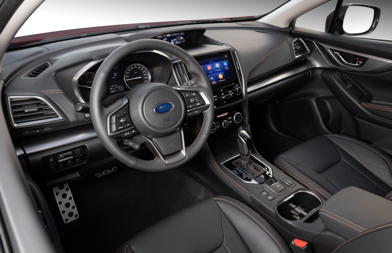 Интерьер кроссовера Subaru XV
