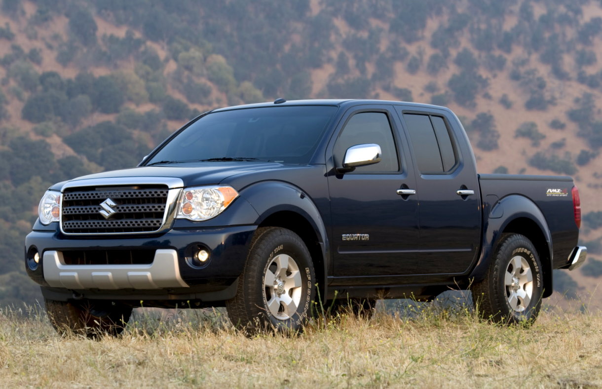 Пикап Suzuki Equator Crew Cab