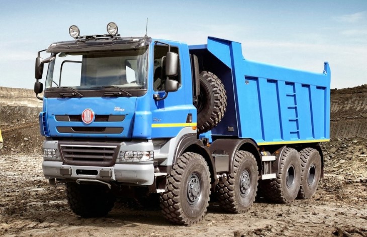 Самосвал Tatra Phoenix