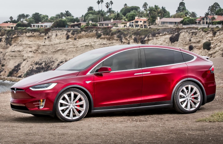 ��������� Tesla Model X