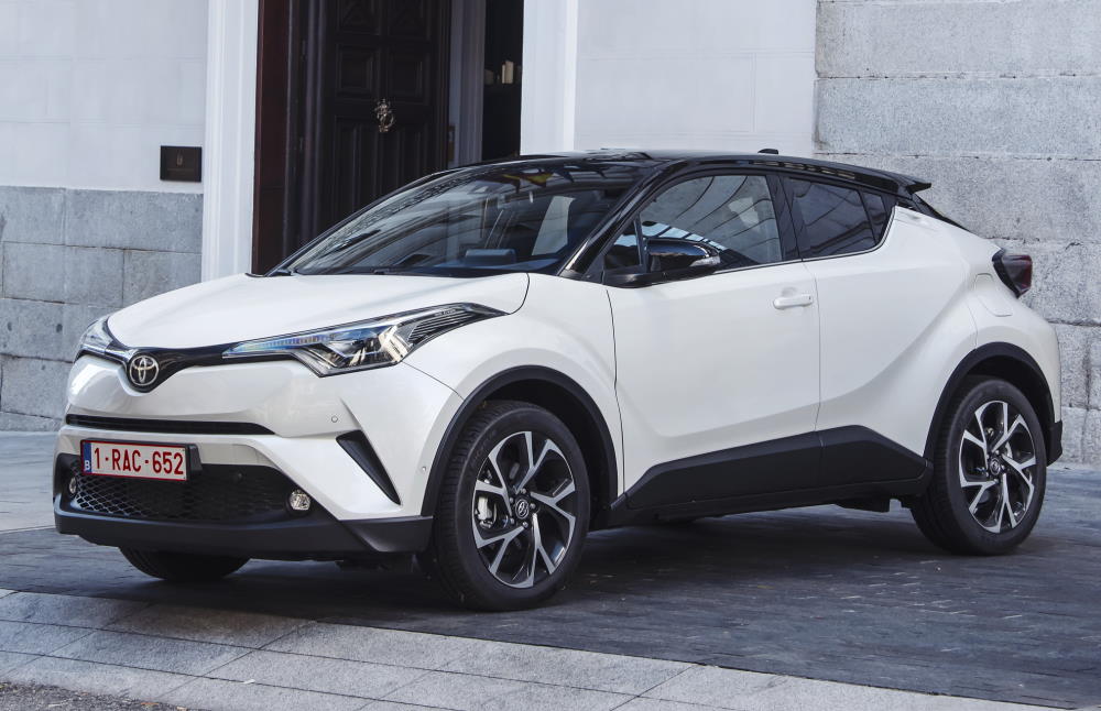 ��������� Toyota C-HR ������� ���������