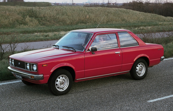 Toyota Carina второго поколения (1977-1981)