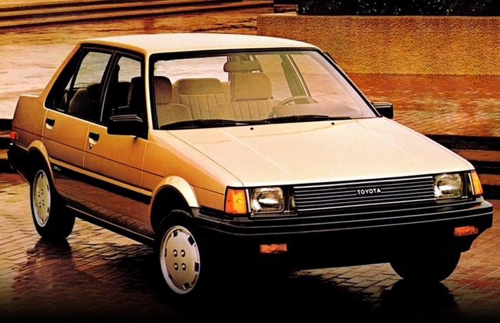 ����� Toyota Corolla ������ ���������, ������������ ������, 1983�1987