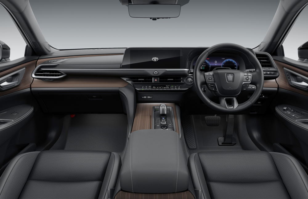 ����� ������ Toyota Crown