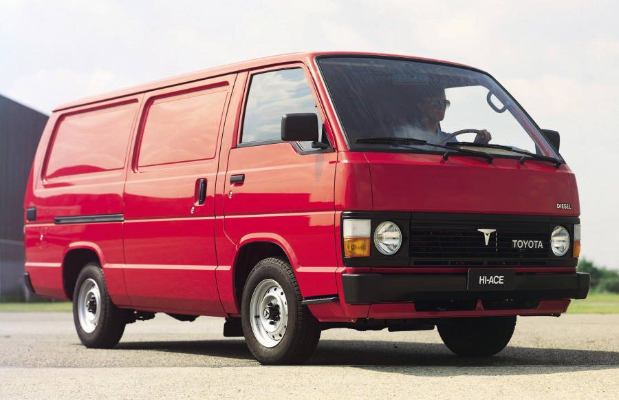 Фургон Toyota Hiace третьего поколения