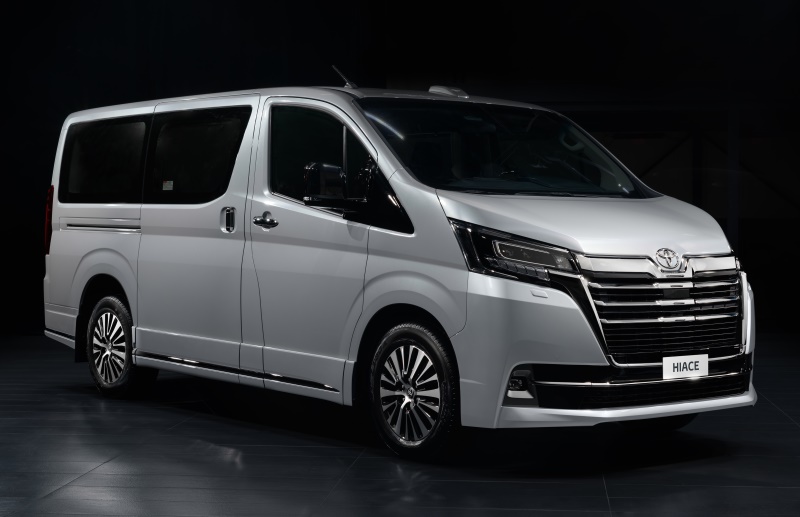 ������������ Toyota Hiace VIP