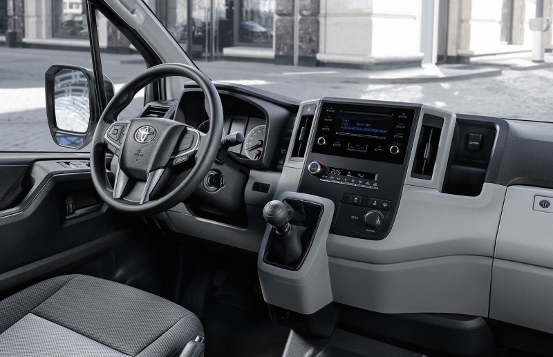 �������� ������������� Toyota Hiace