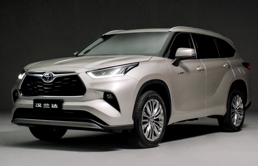 Кроссовер Toyota Highlander